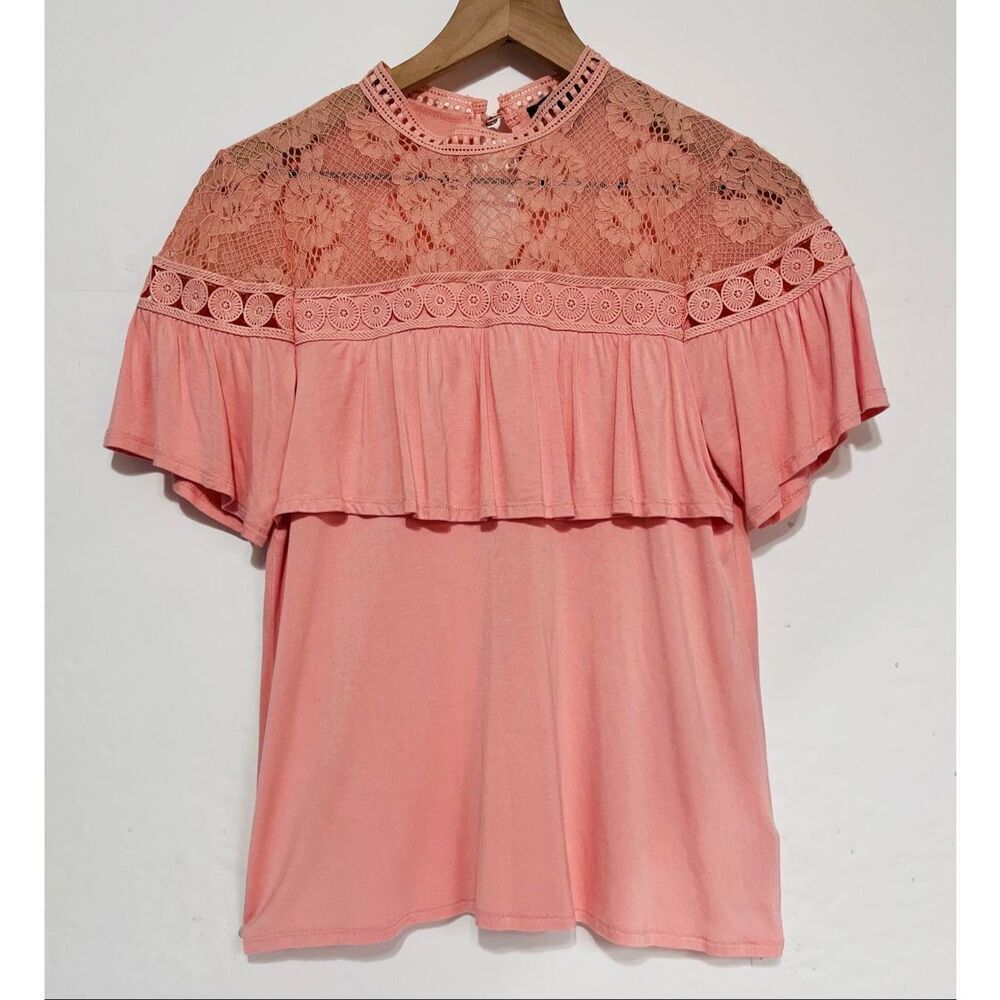 Cable & Gauge Peach Lace Yoke Top Size S